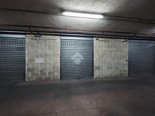 Box in vendita a Bari