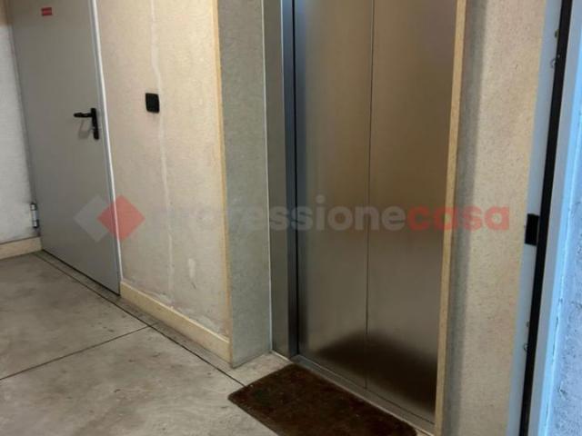 Box in vendita a Bari