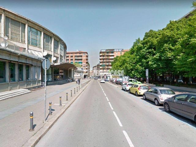Box in vendita a Bologna