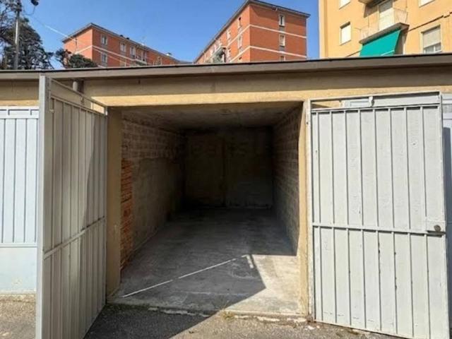 Box in vendita a Bologna