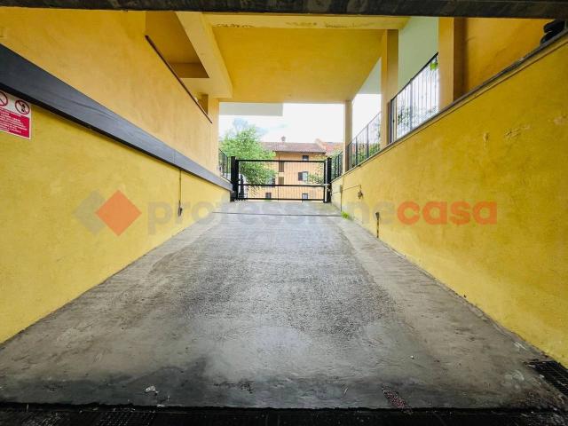 Box in vendita a Borgaro Torinese