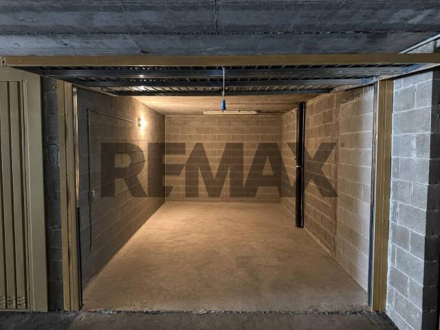 Box in vendita a Brugherio