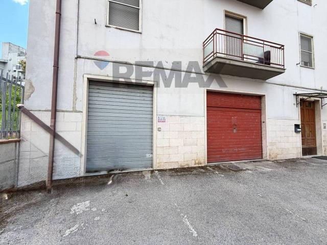 Box in vendita a Campobasso