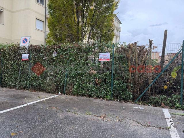 Box in vendita a Cassino