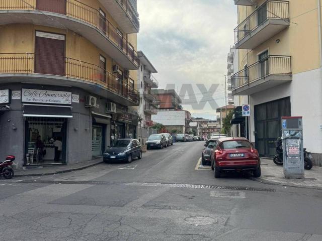 Box in vendita a Catania