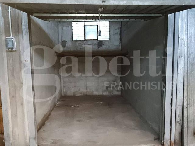 Box in vendita a Cesana Torinese