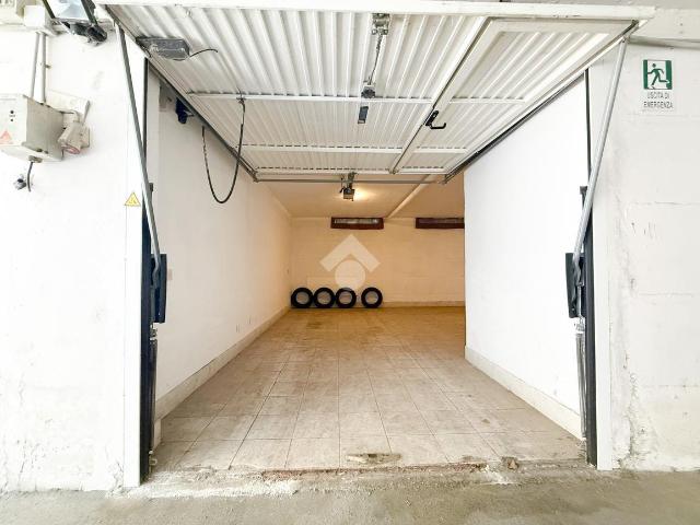 Box in vendita a Chieti