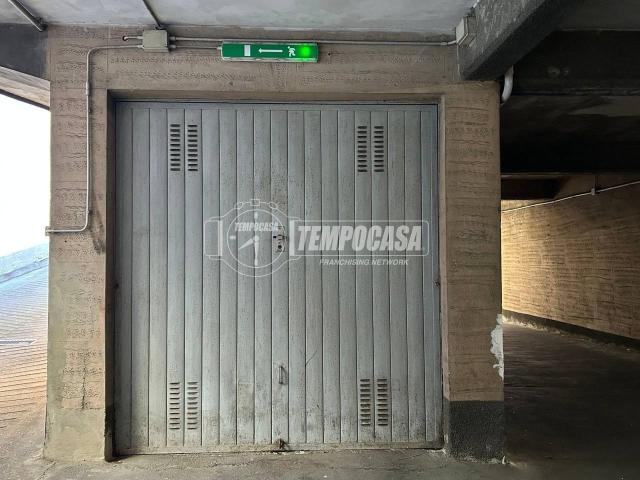 Box in vendita a Collegno
