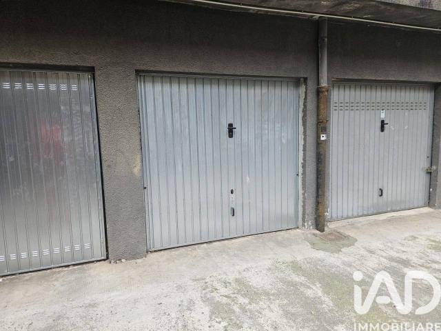 Box in vendita a Collegno