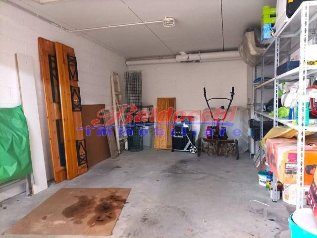 Box in vendita a Fano