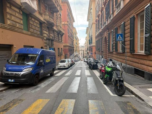 Box in vendita a Genova