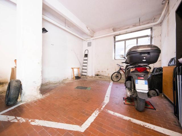Box in vendita a Genova