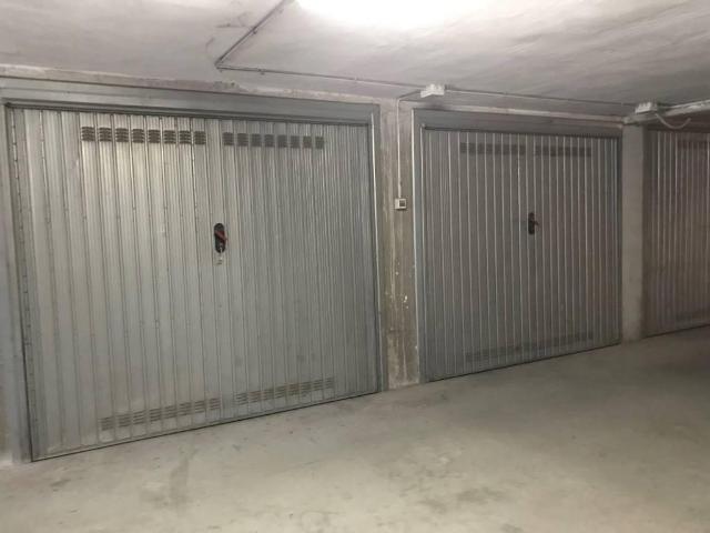 Box in vendita a Piacenza