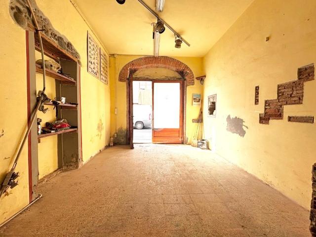 Box in vendita a Pistoia