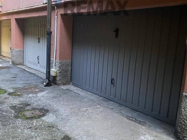 Box in vendita a Rapallo