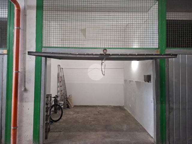 Box in vendita a Roma