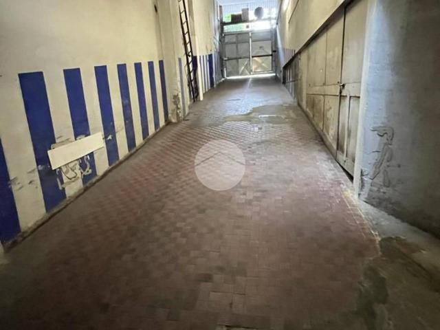 Box in vendita a Roma