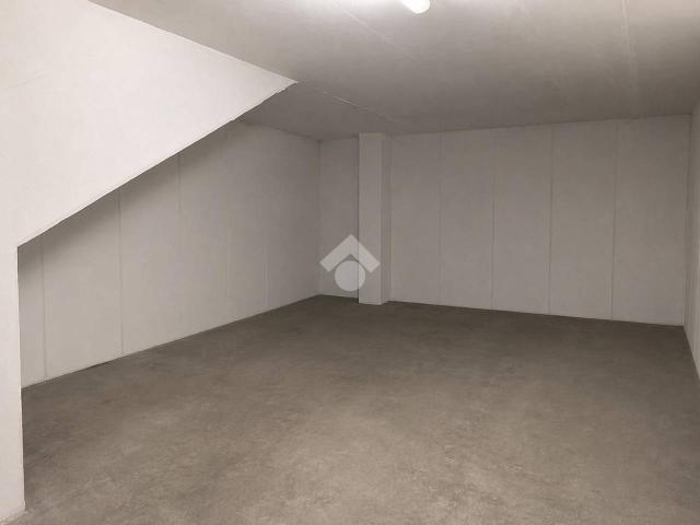 Box in vendita a Roma