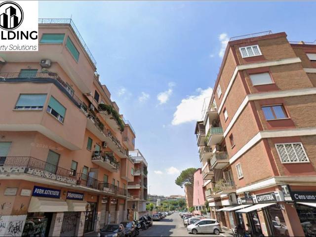 Box in vendita a Roma