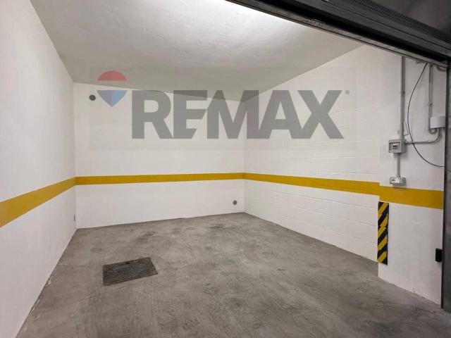 Box in vendita a Roma