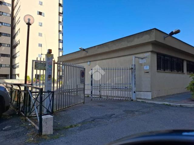 Box in vendita a Roma