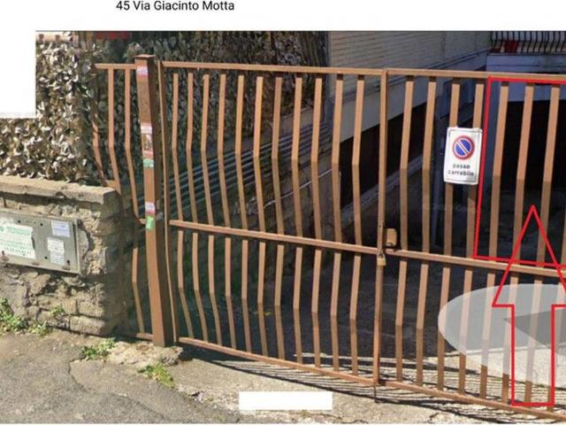 Box in vendita a Roma