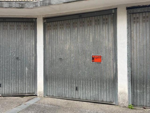 Box in vendita a Roma