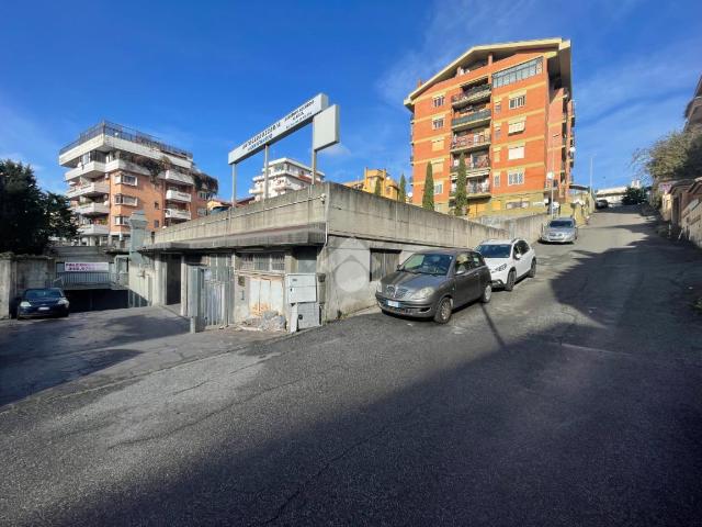 Box in vendita a Roma