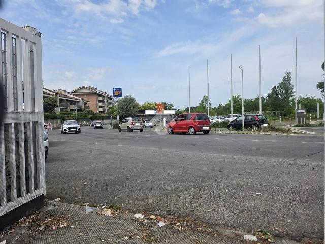 Box in vendita a Roma