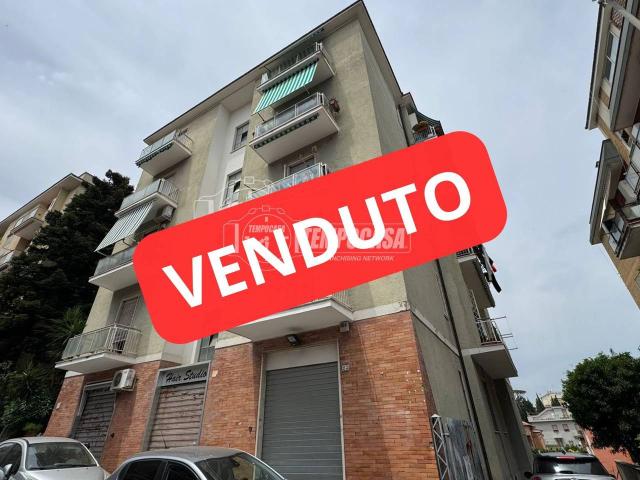 Box in vendita a Roma