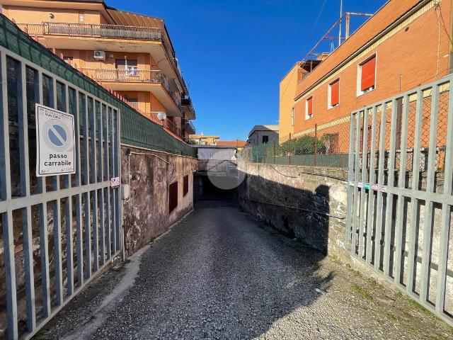 Box in vendita a Roma