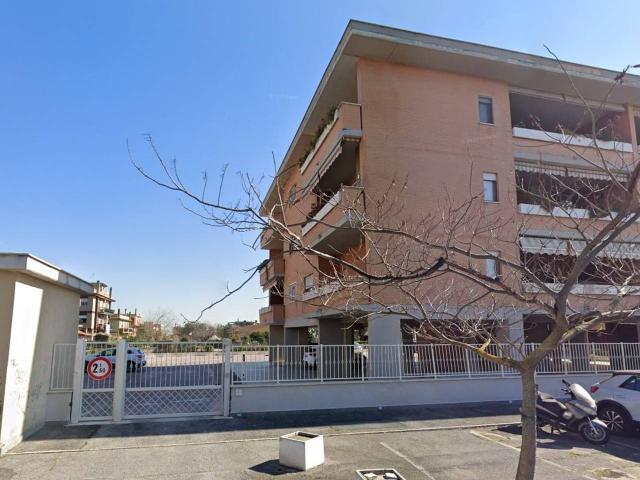 Box in vendita a Roma