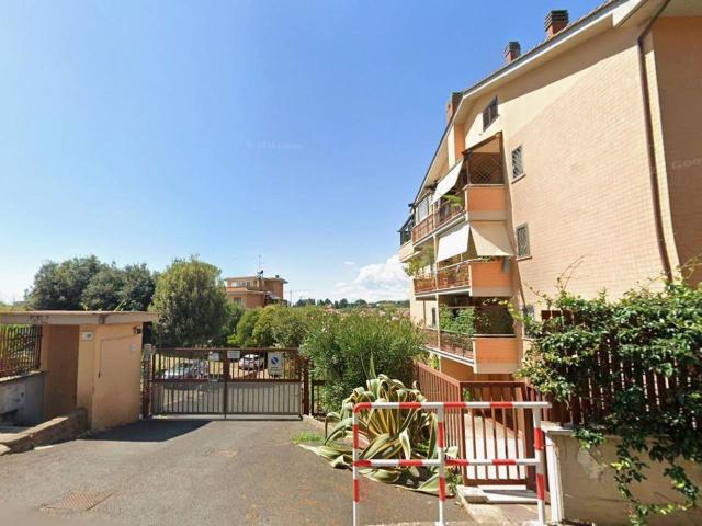 Box in vendita a Roma