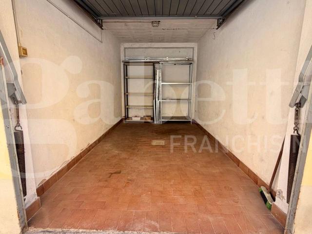 Box in vendita a Sasso Marconi