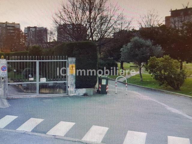 Box in vendita a Savona