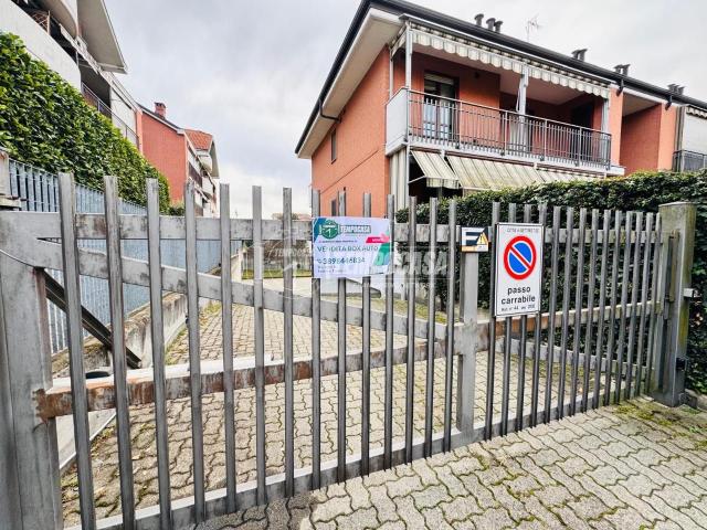 Box in vendita a Settimo Torinese