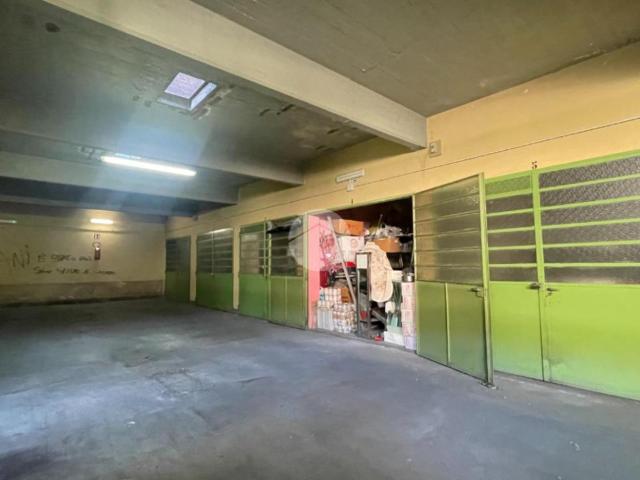 Box in vendita a Torino