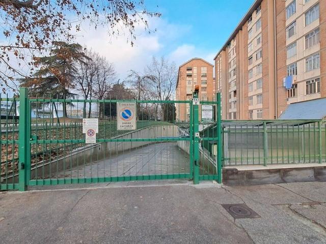 Box in vendita a Torino