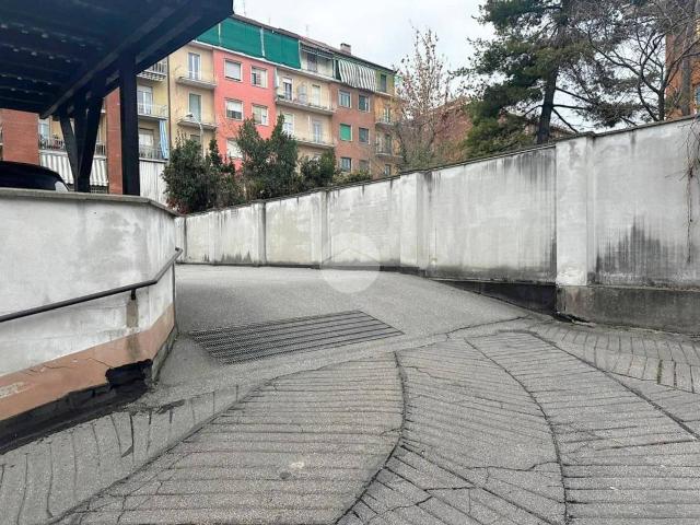 Box in vendita a Torino