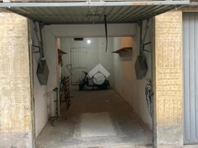 Box in vendita a Torino