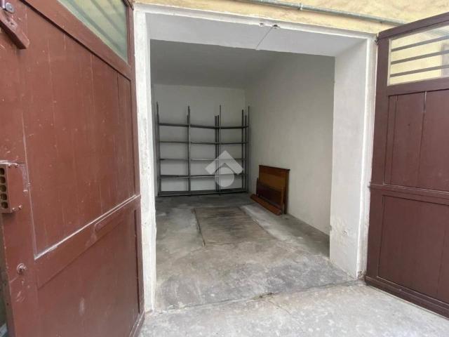 Box in vendita a Torino