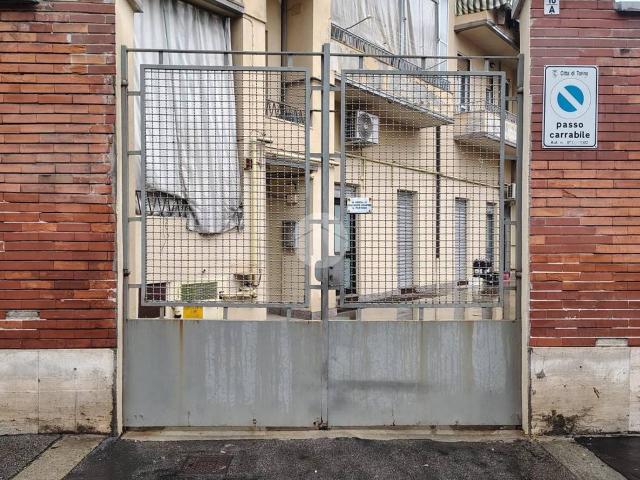 Box in vendita a Torino