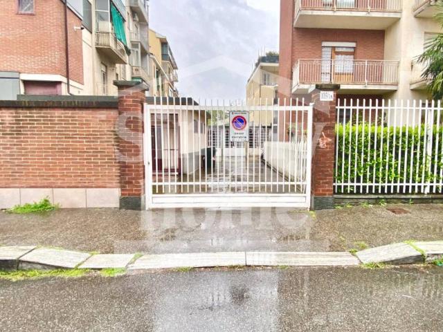 Box in vendita a Torino