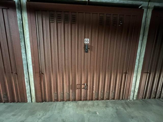 Box in vendita a Vigevano