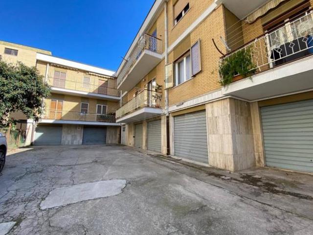 Box in Via Vincenzo Bellini