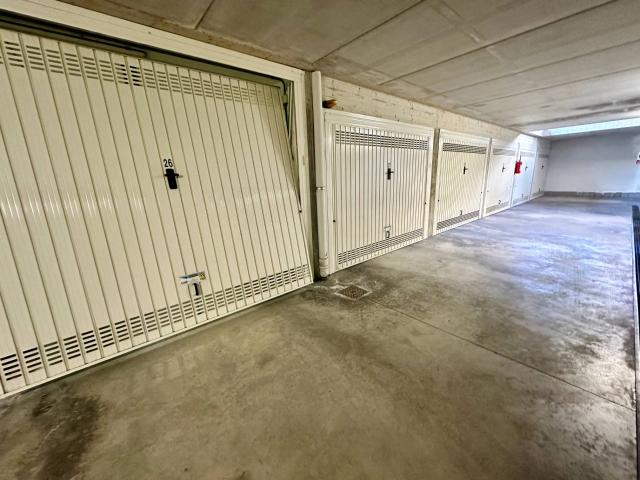 Box o garage in vendita a Paratico