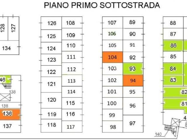 Box o garage in vendita a Pesaro