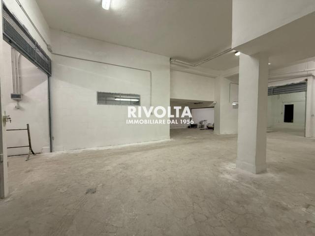 Box o garage in vendita a Roma