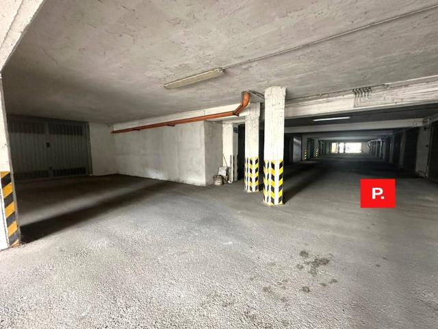 Box o garage in vendita a Santa Maria Capua Vetere