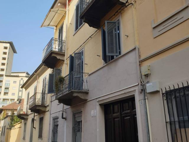 Box o garage in vendita a Torino, Barriera Milano